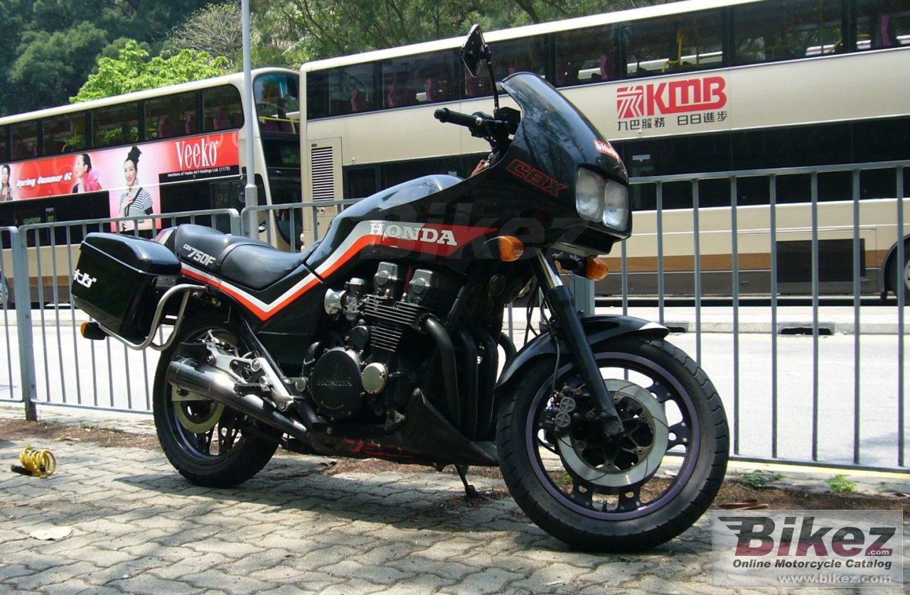 Big 50F in HongKong cbx 750 f picture and wallpaper from Bikez.com